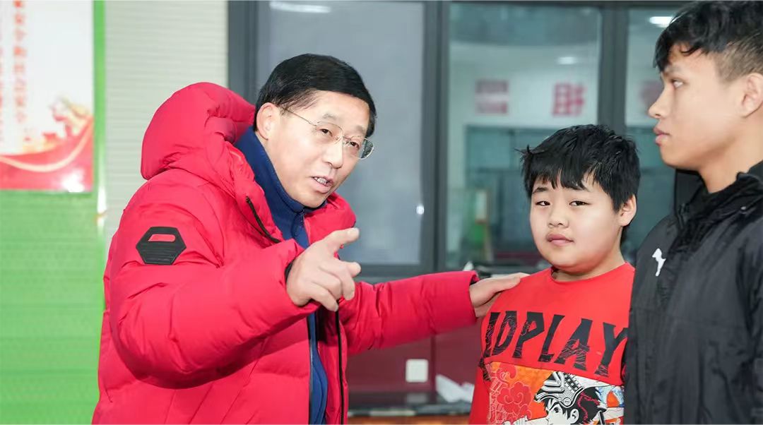 练场上传来